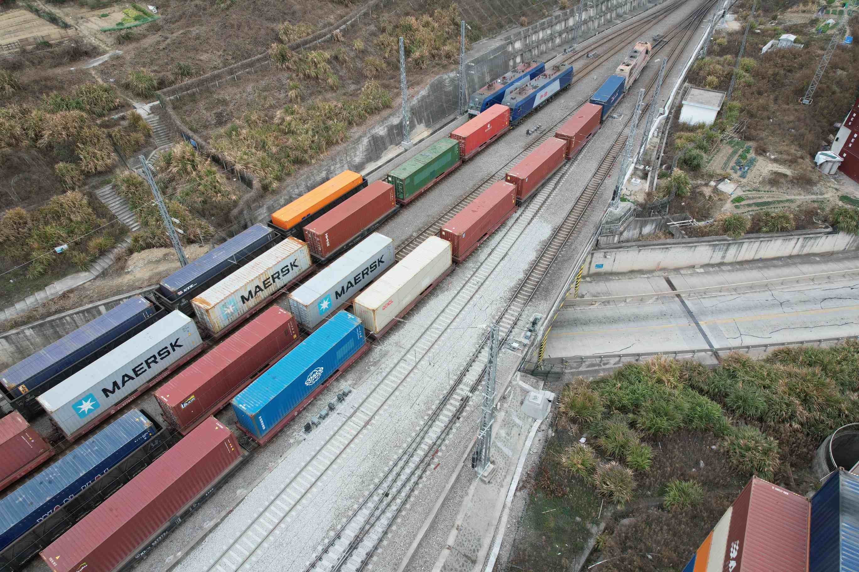 宁波北仑支线复线穿山港扩能改造工程开通运营